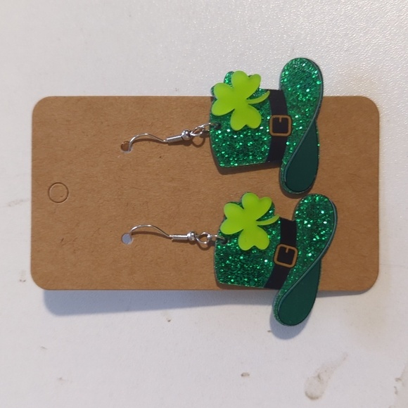 Jewelry - St. Patrick's Day Hat Earrings